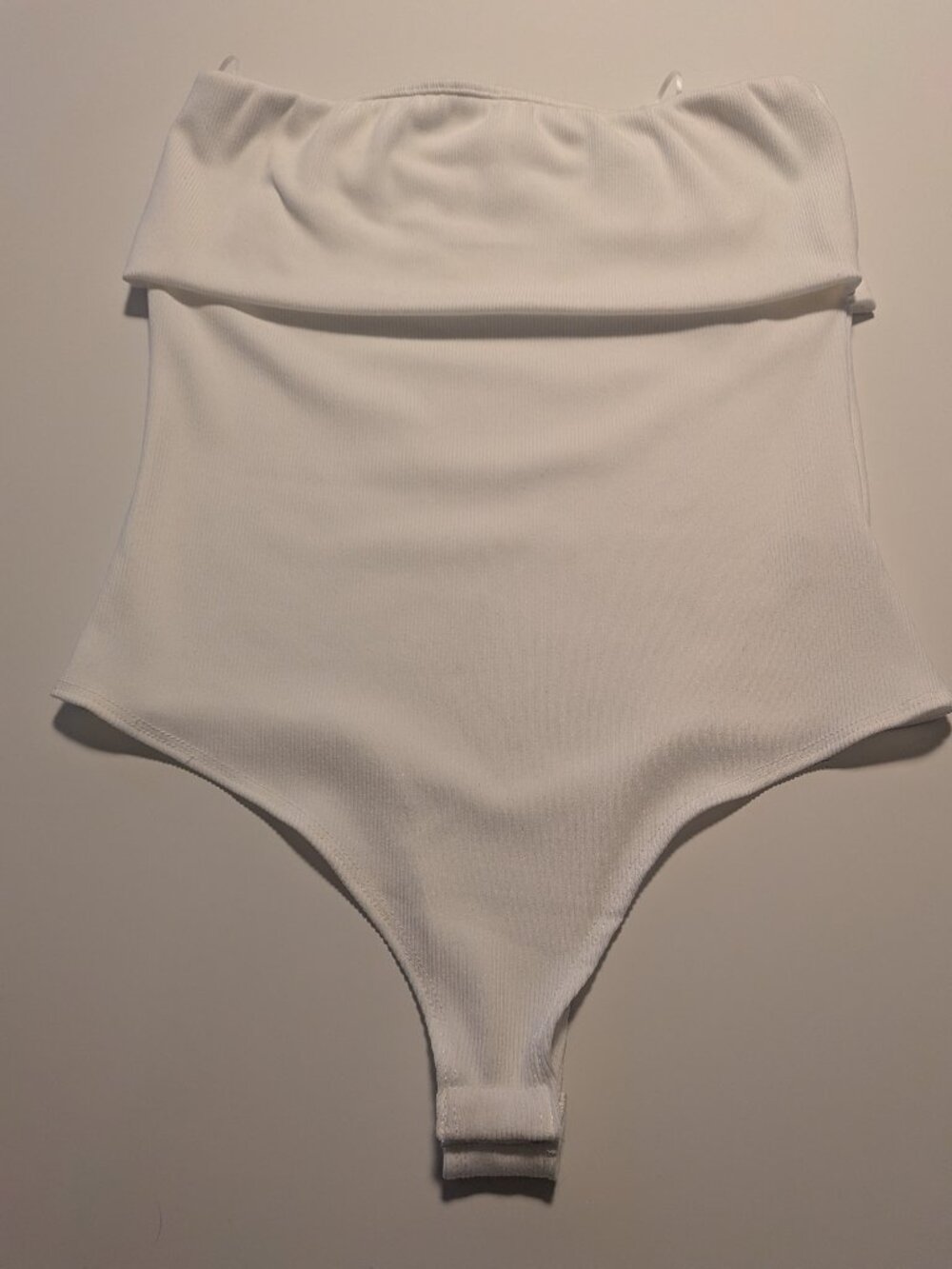 Live in the Moment Women’s Large White Ribbed Off Shoulder One Piece Bodysuit
